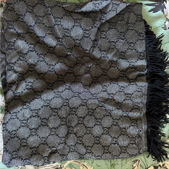 Gucci Charcoal and Black Patterned Scarf - Picture 1 of 5